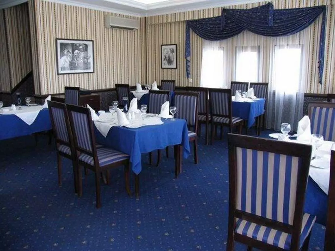 DIPLOMAT_SHABAVIZ (7).jpg